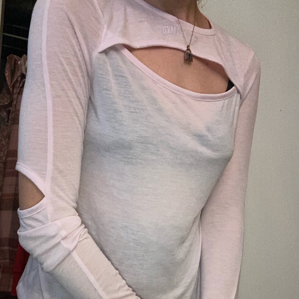 Gym shark long sleeve shirt